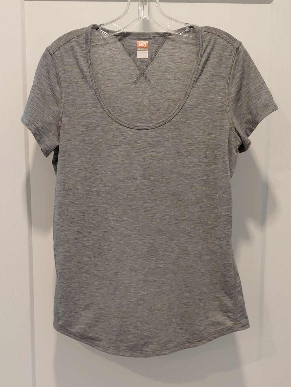 Lucy Gray Scoop Neck Short Sleeve Tee...SIZE M...